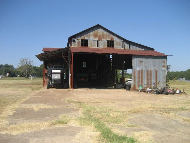 391 Fm 2423, Home with 0 bedrooms, 0 bathrooms and null parking in Grapeland TX | Image 8