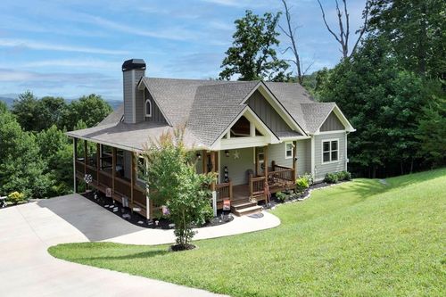 2079 Gallatin Rd, Young Harris, GA, 30582-1579 | Card Image