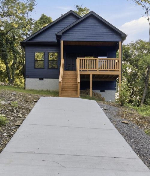 4805 16th Avenue, Chattanooga, TN, 37407 | Card Image