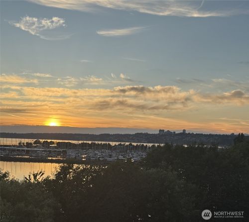 6-1061 Peace Portal Dr, Blaine, WA, 98230-5005 | Card Image