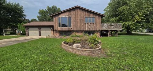 503 Hawthorne Dr, Marshall, MN, 56258-2472 | Card Image
