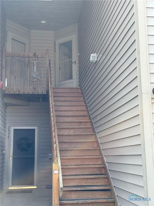 8960 W Canada Goose Ct, Oak Harbor, OH, 43449-9031 | Card Image