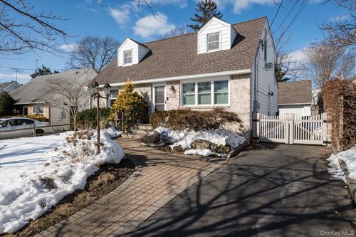 1741 Bushwick Ave, Merrick, NY, 11566-2939 | Card Image