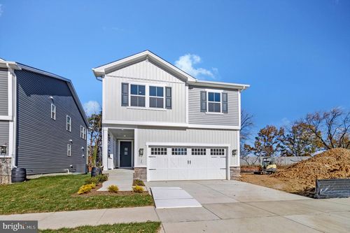 5728 Howard Dr, Glen Burnie, MD, 21061-2033 | Card Image