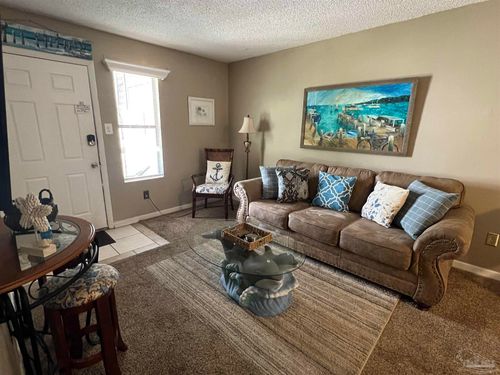 h-1301 Redwood Ln, Gulf Breeze, FL, 32563-3283 | Card Image