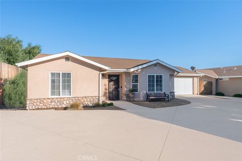 945 Creston Rd, Paso Robles, CA, 93446-3001 | Card Image