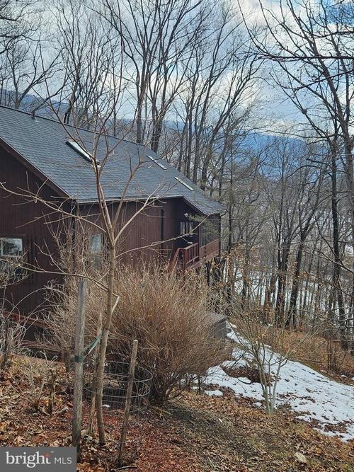 785 Stellar Way, GREAT CACAPON, WV, 25422 | Card Image