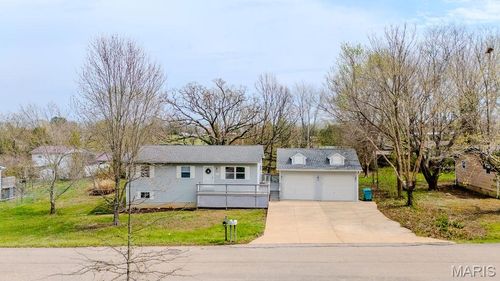 523 Johnson St, Bourbon, MO, 65441-8123 | Card Image