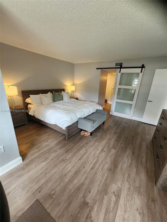 APT-103D - 3930 Inverrary Blvd, Condo with 2 bedrooms, 2 bathrooms and null parking in Lauderhill FL | Image 21