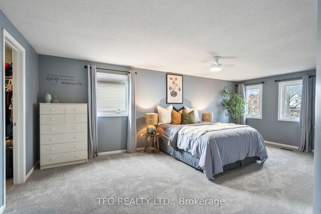 1272 Maple Ridge Dr, House other with 5 bedrooms, 4 bathrooms and 2 parking in Pickering ON | Image 22
