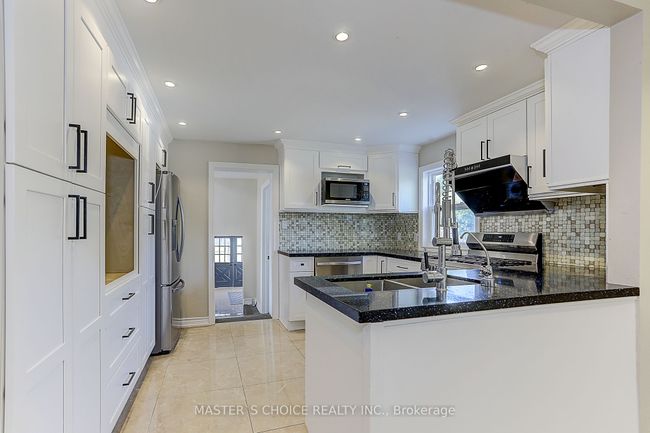 2 Preston Ave, House other with 7 bedrooms, 6 bathrooms and 6 parking in Stouffville ON | Image 18