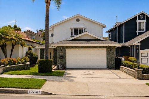7726 W 79th St, Playa del Rey, CA, 90293-7902 | Card Image