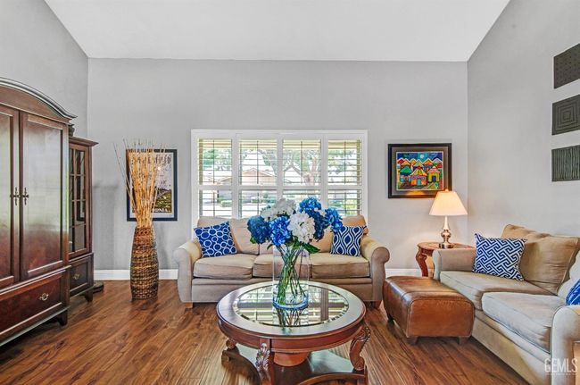 UNIT-9 - 2000 Ashe Rd, Condo with 3 bedrooms, 1 bathrooms and null parking in Bakersfield CA | Image 15