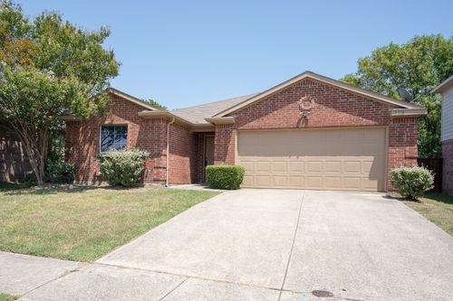 3316 Knoll Trl, Balch Springs, TX, 75180-2389 | Card Image