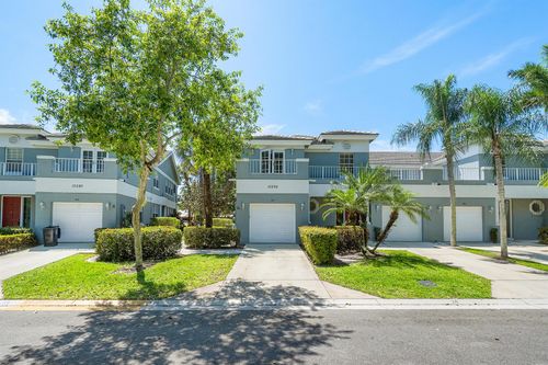 a1-10292 S Andover Coach A1 Lane, Lake Worth, FL, 33449 | Card Image