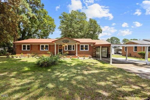 103 W Sunset Dr, Red Springs, NC, 28377-2023 | Card Image