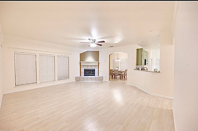 8729 Shavano Dr, House other with 3 bedrooms, 2 bathrooms and null parking in Fort Worth TX | Image 7