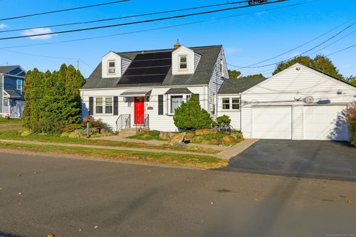 23 Utica St, Milford, CT, 06461-2924 | Card Image