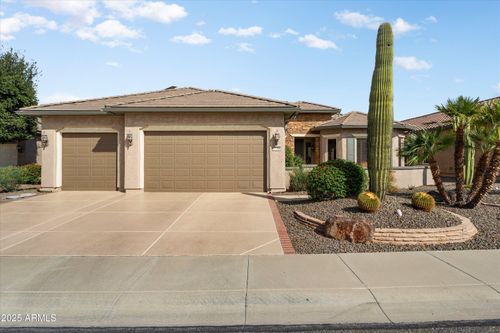 27268 W Wahalla Ln, Buckeye, AZ, 85396-6984 | Card Image