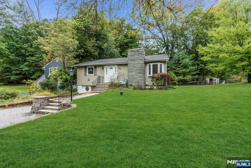 55 Orchard Dr, Vernon, NJ, 07462-3409 | Card Image