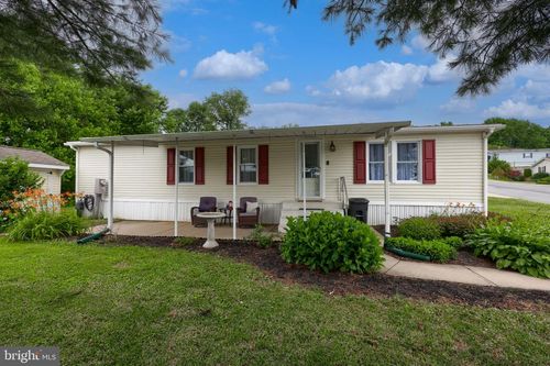 671 Lilac Dr, NEW PROVIDENCE, PA, 17560-9688 | Card Image