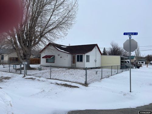 121 E Center St, Rawlins, WY, 82301-6301 | Card Image