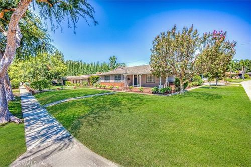 431 Preciado St, Pomona, CA, 91768 | Card Image