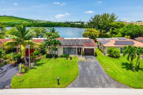4901 Nw 18th Ave, Deerfield Beach, FL, 33064-1011 | Card Image