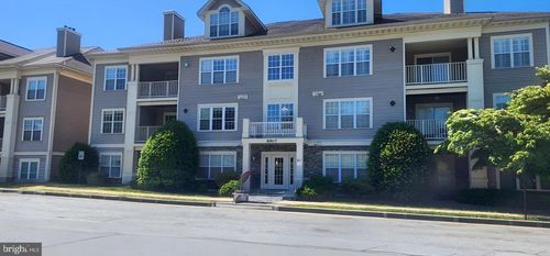 201-8907 Stone Creek Pl, PIKESVILLE, MD, 21208-1079 | Card Image
