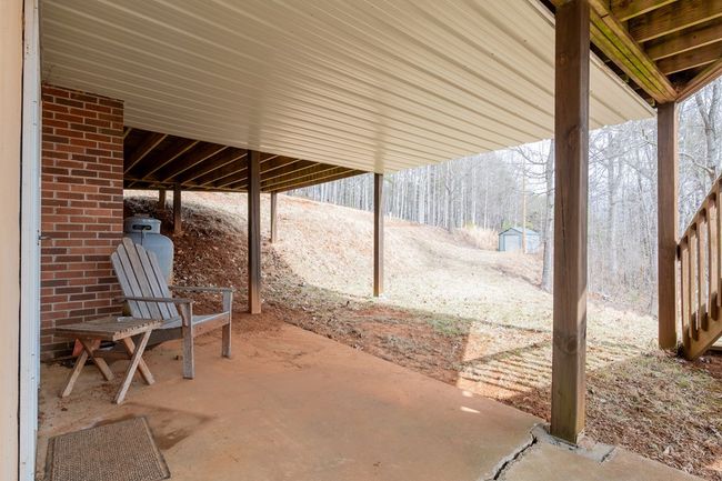 913 Kanawha Ridge Rd, House other with 3 bedrooms, 2 bathrooms and null parking in Dugspur VA | Image 43