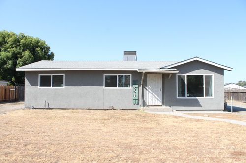 3341 Fresno St, Denair, CA, 95316-9420 | Card Image
