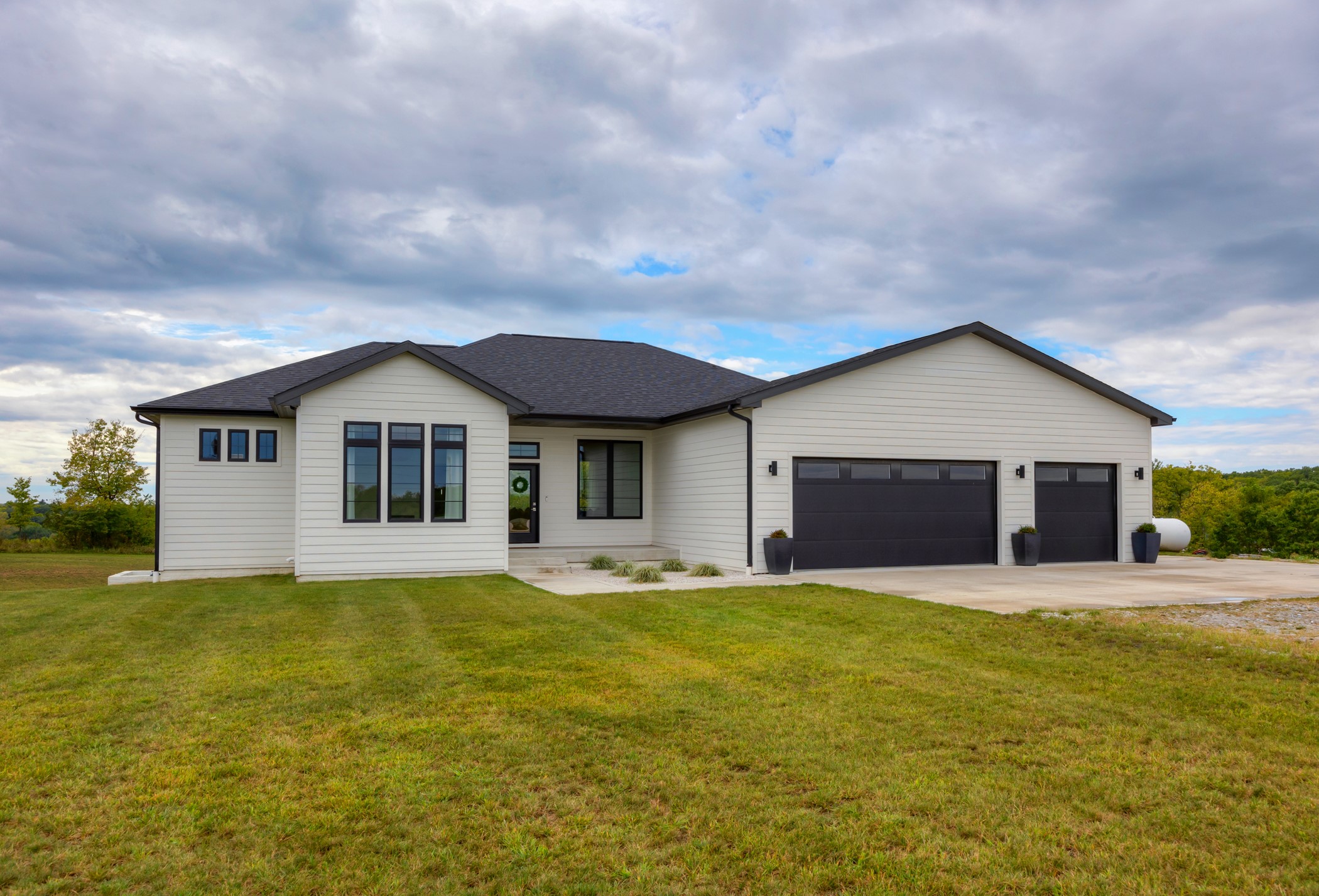 79th Ln, Indianola, IA 50125
