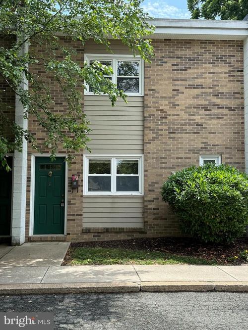 apt-6-24 George St, LAWRENCEVILLE, NJ, 08648-1639 | Card Image