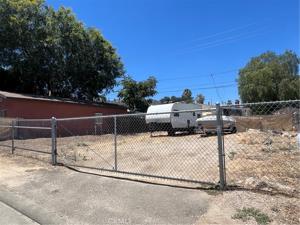 Land in Lake Elsinore 4