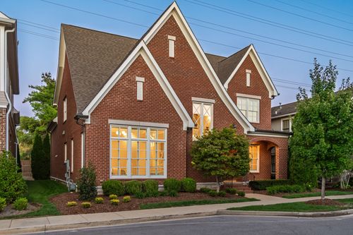 105 Ransom Ave, Nashville, TN, 37205-2675 | Card Image