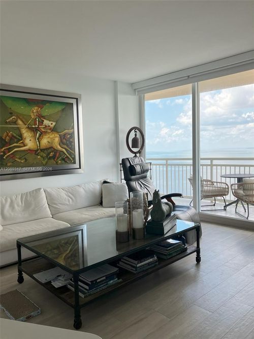2401-2475 Brickell Ave, Miami, FL, 33129-2484 | Card Image