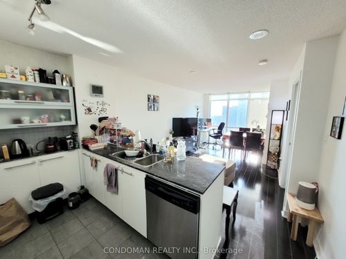 2902-11 Brunel Crt, Toronto, ON, M5V3Y3 | Card Image