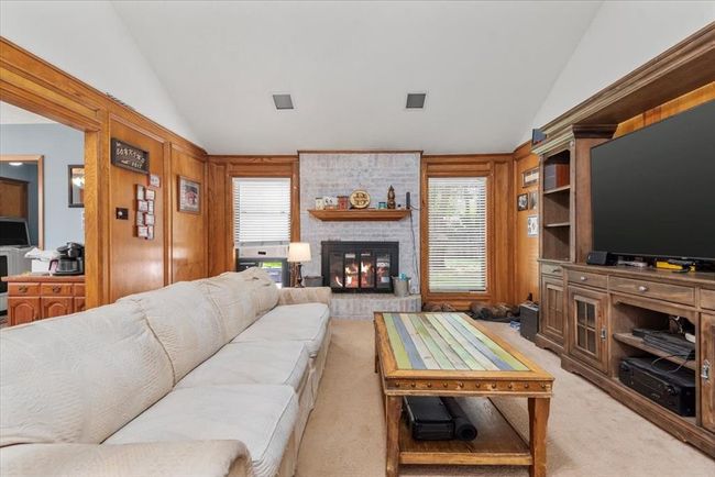 1520 Sycamore St, House other with 3 bedrooms, 3 bathrooms and 3 parking in Navasota TX | Image 10