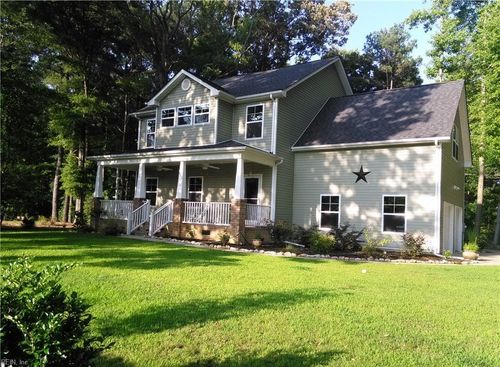 112 Firby Rd, Yorktown, VA, 23693-3330 | Card Image