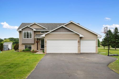 24205 Virgo St Ne, Stacy, MN, 55079-6146 | Card Image