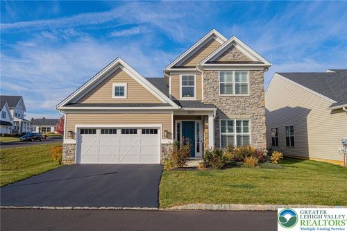 4027 Shefs Way, ALLENTOWN, PA, 18104-8818 | Card Image