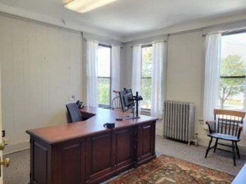 201a-144 Central St, Gardner, MA, 01440-1633 | Card Image