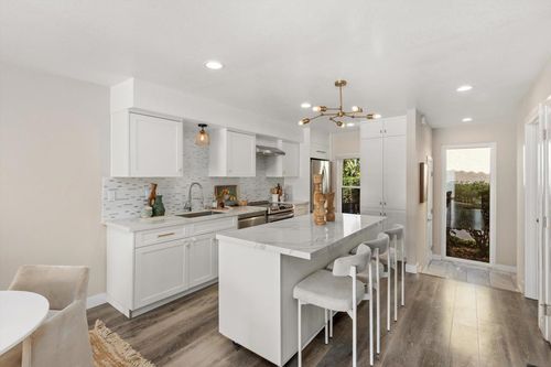 a-1913 Alga Rd, Carlsbad, CA, 92009 | Card Image