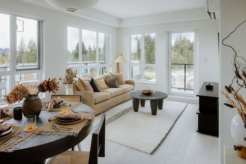201-3594 Malsum Drive, North Vancouver, BC, V0V0V0 | Card Image