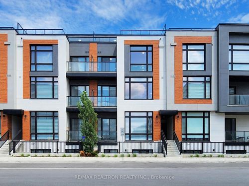 703-5 Steckley House Lane, Richmond Hill, ON, L4S0N2 | Card Image