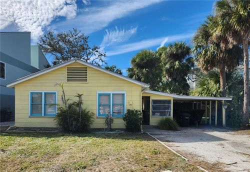 502 2nd St, INDIAN ROCKS BEACH, FL, 33785-2546 | Card Image