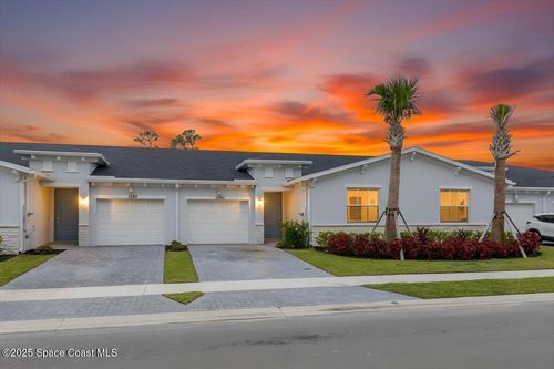 1292 Miraflores Trl Nw, Palm Bay, FL, 32907-8161 | Card Image