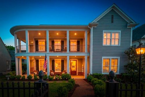 328 Washington St, Collierville, TN, 38017-2746 | Card Image
