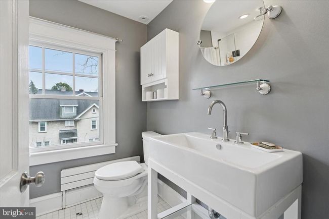 310 S Narberth Ave, House other with 5 bedrooms, 3 bathrooms and null parking in NARBERTH PA | Image 29
