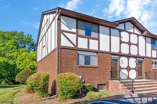 182 Wildflower Ln, Hillsborough, NJ, 08844-4868 | Card Image